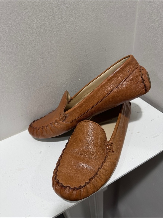 Cole Haan Shoes - Cole Haan Tan Leather Moccasin Slip-On Loafers